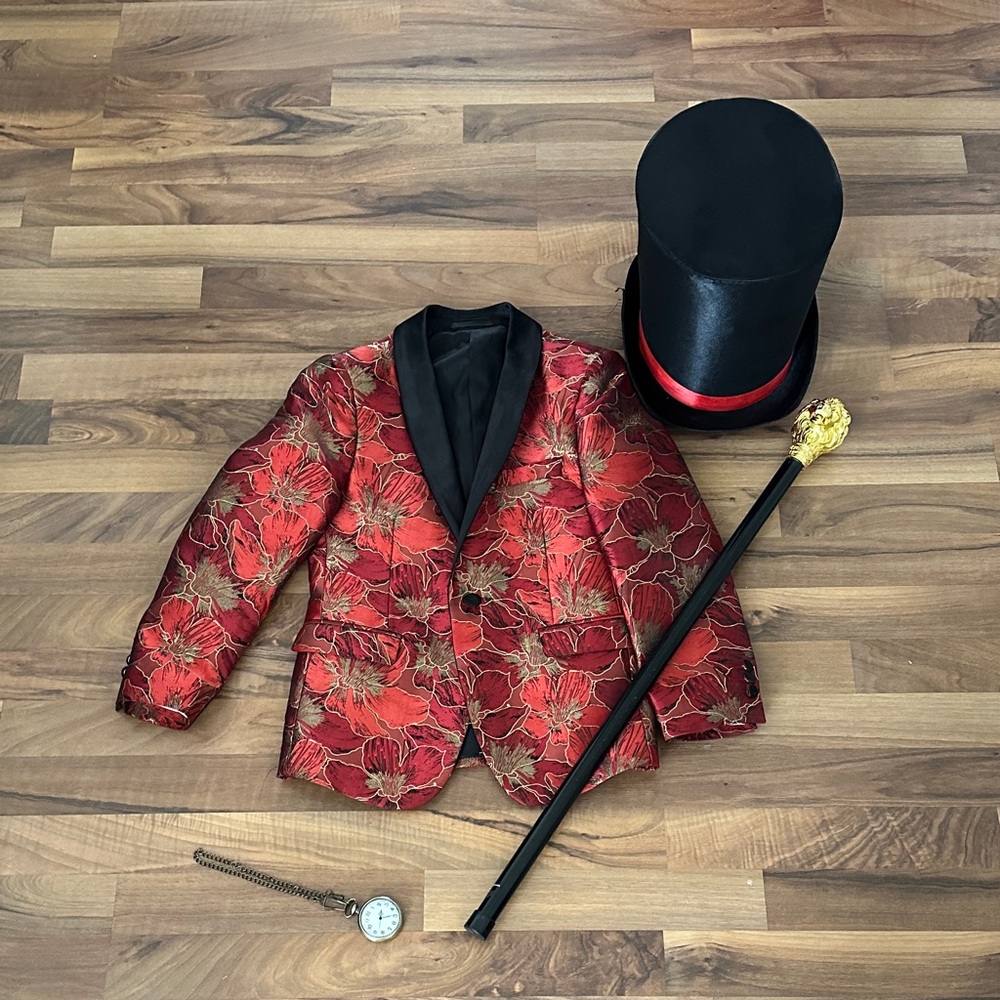 “The Greatest Showman” style Halloween costume